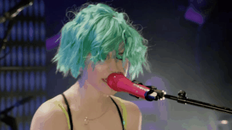 seenothinginthelight:seenothinginthelight:Hayley in Self-Titled music videos.