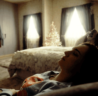 katbarrellgifs:    Nicole Haught - 3x06 ‘ If We Make it Through December ‘  