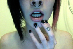 princessharuhi:  If there’s 1 thing I love about myself, it’s definitely my teeth. 