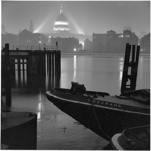 David Moore :: St Paul’s Cathedral from Bankside, London, ca. 1952