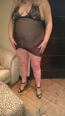 naughtynitaswornknickers: naughtynitaswornknickers:  bigboytaff:  naughtynitaswornknickers:   curlpic:  naughtynitaswornknickers:   pantiedreams:  love being shown off xxxx   Love it! You wear it well, sexy curvy lady!! xx  thank you hun use me like a