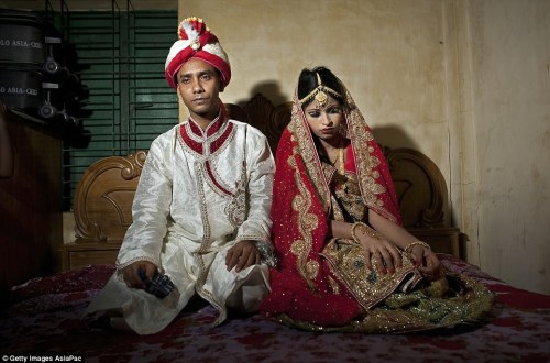 sixpenceee:Child Marriage in BangladeshIt should be happiest day of her life, but 15-year-old Nasoin