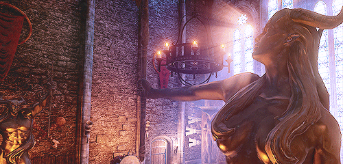 hadesgamma:Spoils of the Qunari - Skyhold decorations