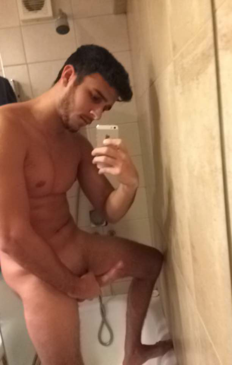 Porn Pics nakedguysfromkik:  this beautiful guy from