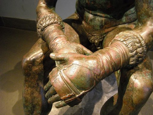 leradr - Bronze boxer 1st century BC - Archaeological Museum...