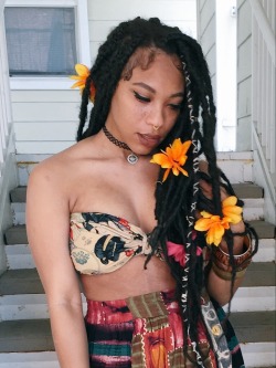 kieraplease:  Attempts to be Lisa Bonet and