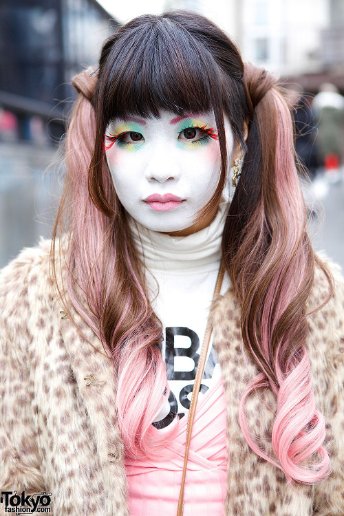 tokyo-fashion:  Harajuku shironuri girls Momi, Sari, Ruru & Sakura wearing fashion from Takuya Angel, h.NAOTO, Bunkaya Zakkaten, and various resale shops, along with handmade items.  22 Picture of Their Looks.