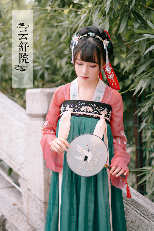 hanfugallery:Traditional Chinese hanfu by 云舒院