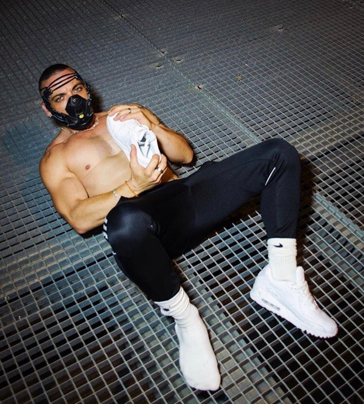 fetishsubparis:  