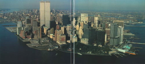 80sretroelectro:Late 80s New York in panoramic views, scan