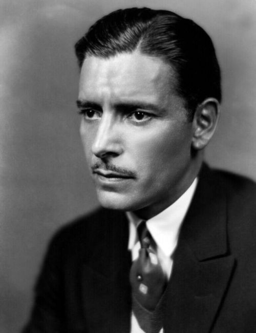 mylovelydeadfriends:Ronald Colman, ca. 1925