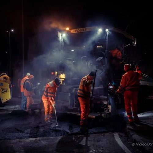 Workers… Quando anche un cantiere stradale notturno diventa fonte di ispirazione.#andreadan