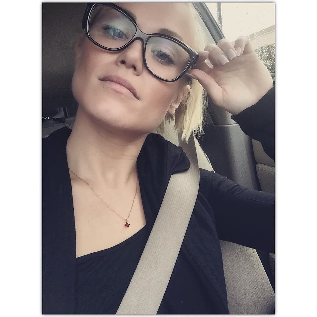It&rsquo;s impossible to keep my glasses clean when it rains 🤓 by hollywoodcensored