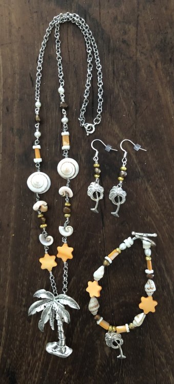  This was a pretty ambitious set I created a week or so ago. Back in January I got some jewelry grab