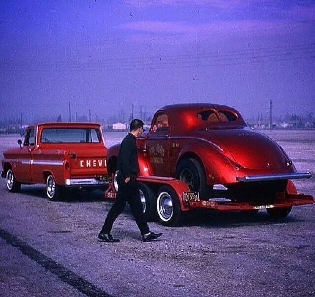 HOT RODZ & PINUPS