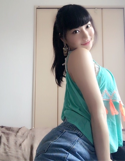 reckless330:   由愛可奈  