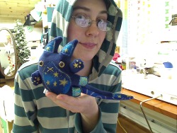 Lithefidercreatures:  Starry Themed Sway Kitty For A Etsy Customer / Friend  Aaaaaaaaaaaaaaand