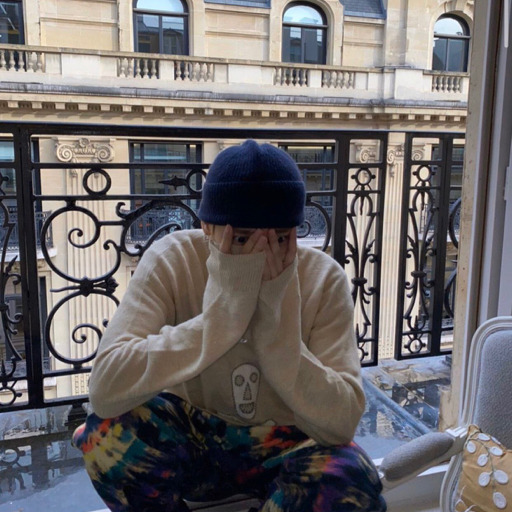 yourbradfordgirl:  how dahell Ash does that ??!!