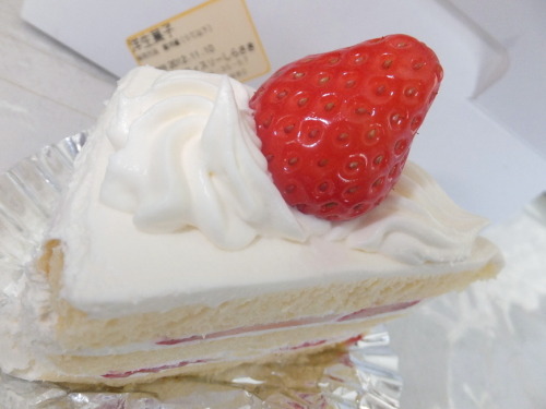 threemilk:いちごのショートケーキ