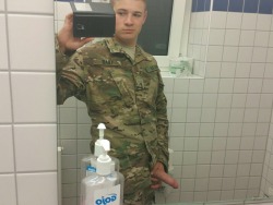 soldier-guy:  This dude is in scruff