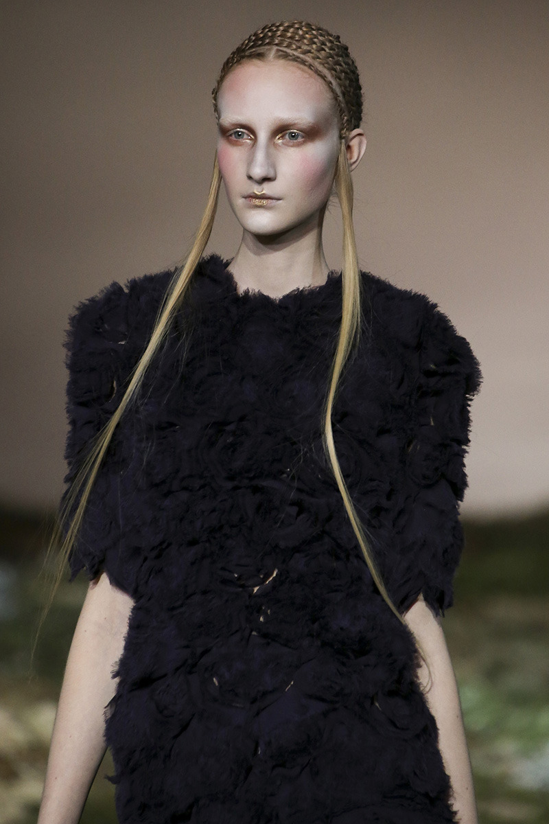 Livia_mariee — girlannachronism: Alexander McQueen fall 2014...