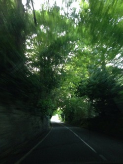 ohmyheavans:  Driving through the British countryside. 😊