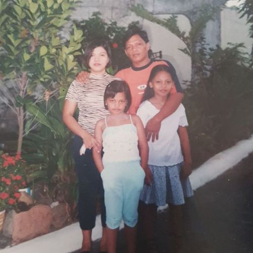 A long time ago … hahaha #throwback #FamilyPicture #WalaPaSiBebAljon #love #goodolddays