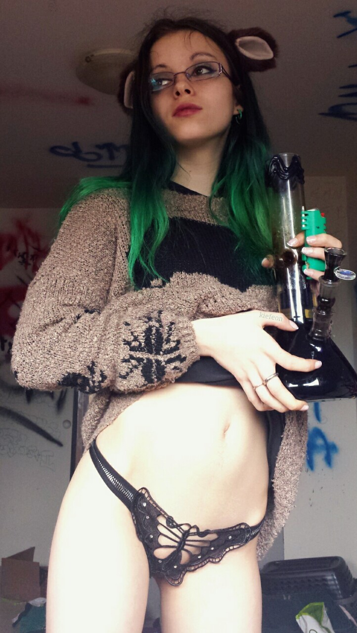 Hot sex live webcam…..come here
