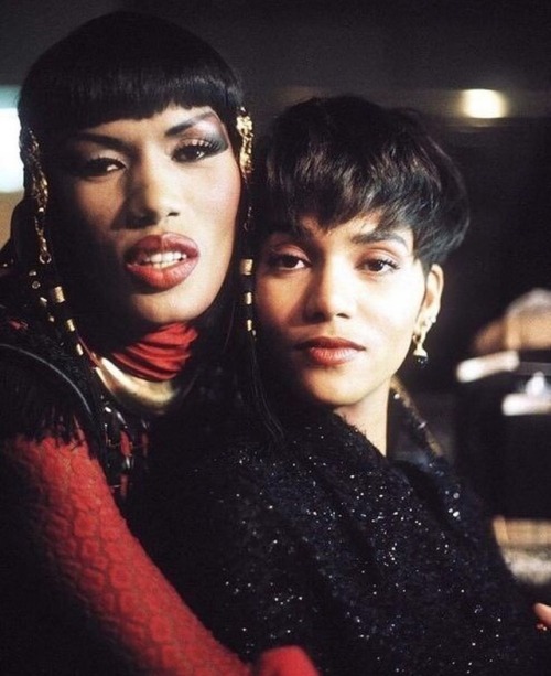 Porn photo afrodesiacworldwide:  Grace Jones x Halle