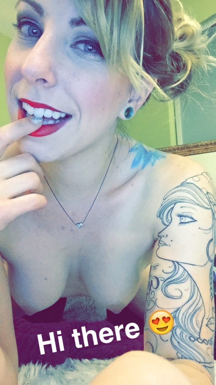 abbeyrhode:  Make sure you grab my snap chat to get these pics and SO much more!