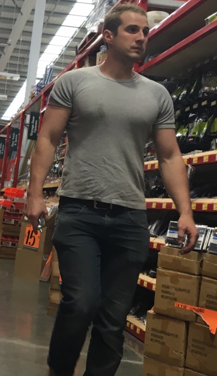 stalkerbeef:  Oh my fuckin God!! That chest and that little waist!! An ass and package to die for ! 