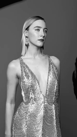 goswinding:GG 2019 | Saoirse Ronan backstage after presenting at the Golden Globes