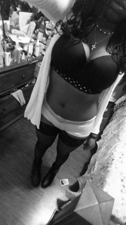 candiiprincess:  I know it’s not an “outfit” but I love this look