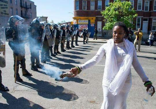 fellow-outkast:  thequeenof-introspection: lude-n-lascivious:  Women are done.  Women