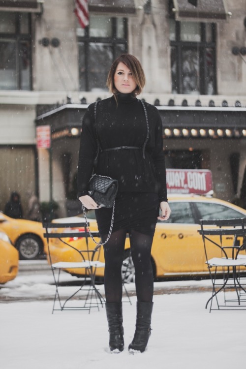 (via MY LITTLE FASHION DIARY: BLACK IN NYC)