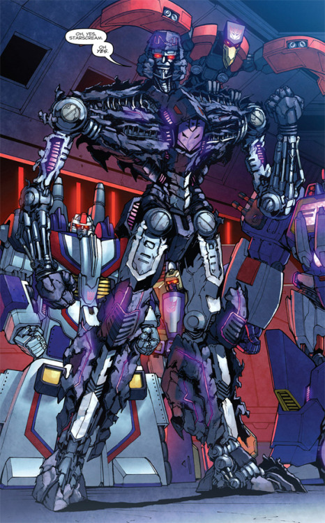 tfwiki:October means Transformers getting ready to fight in the Skeleton War. En garde, scrap-boys.