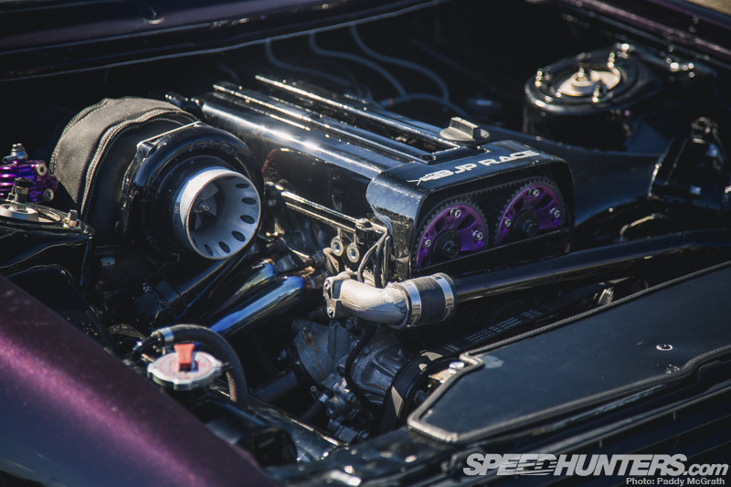 kawahbunga:  bonjourfemme:  (Source: Speedhunters)  VW CADDY WITH A 1JZ BRUH IF YOURE