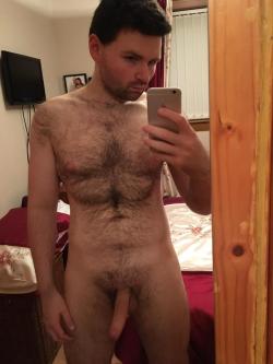 love-chest-hair:This Hairy Scotsman is feeling horny tonight.. …. http://bit.ly/1NPuFKl