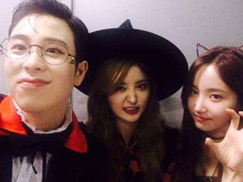 [FOTOS] 08.08.17 - P.O, Junghwa e Yeonwoo MCs do SBS MTV The Show. Episódio dessa semana.