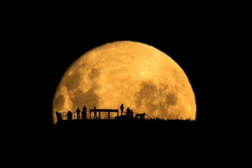 Science Visualized • ABOVE image from “Full Moon Silhouettes” - a...