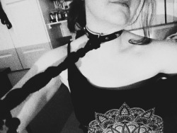 thebarefootedhierodule: Collar.  Self.