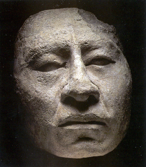 tlatollotl: Palenque stucco mask