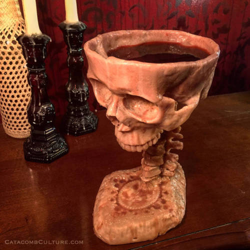 sosuperawesome:  Skull Bowls and Goblet / Pint Glass by Catacomb Culture on EtsySee our ‘skull’ tag Follow So Super Awesome: Facebook • Pinterest • Instagram 