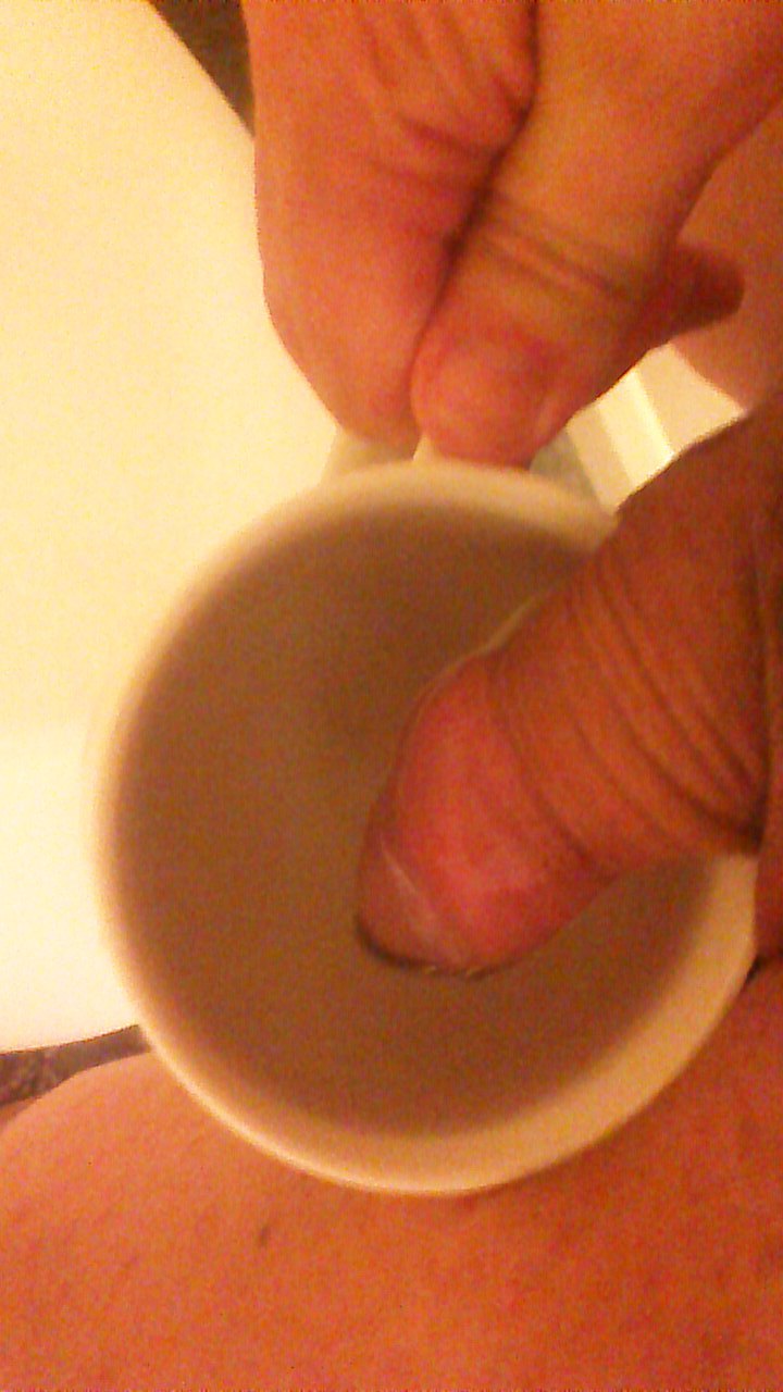 vvnaughty:  the only action my boy is going to see for a while is a dip in salty
