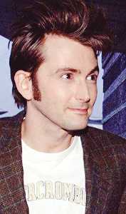 dxvidtennxnt:  David Tennant Series » sideburns 