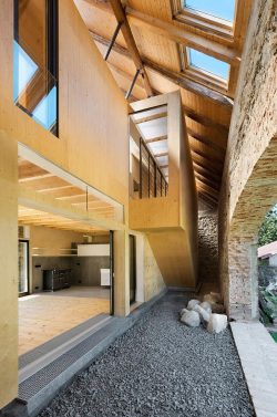 modernlife:  kazu721010:  Jonaš Barn / a2f