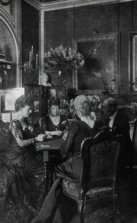romanovsonelastdance:Maria Feodorovna playing cards with her father, King Christian of Denmark, and 