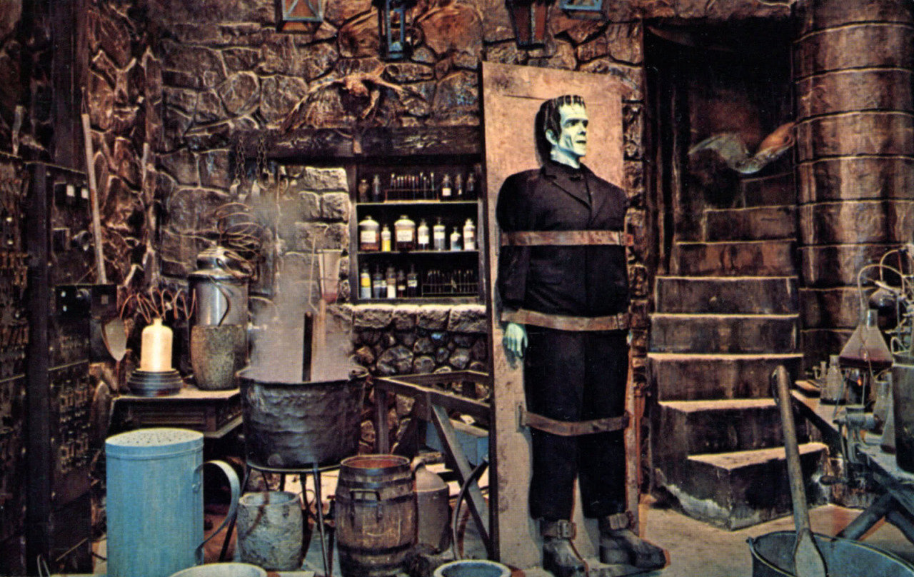 The Munsters&rsquo; lab, one of the highlights on tour at Universal City Studios.