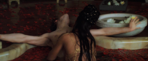 evilspice: Queen of the Damned (2002)
