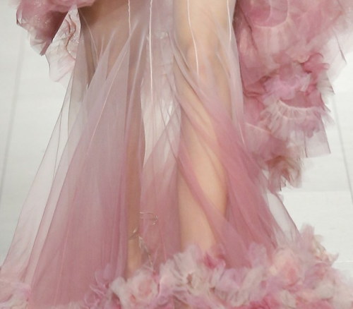 gulcayn - marchesa ss18